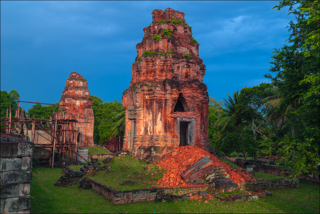 Roulous Prea Khan Nov209 003