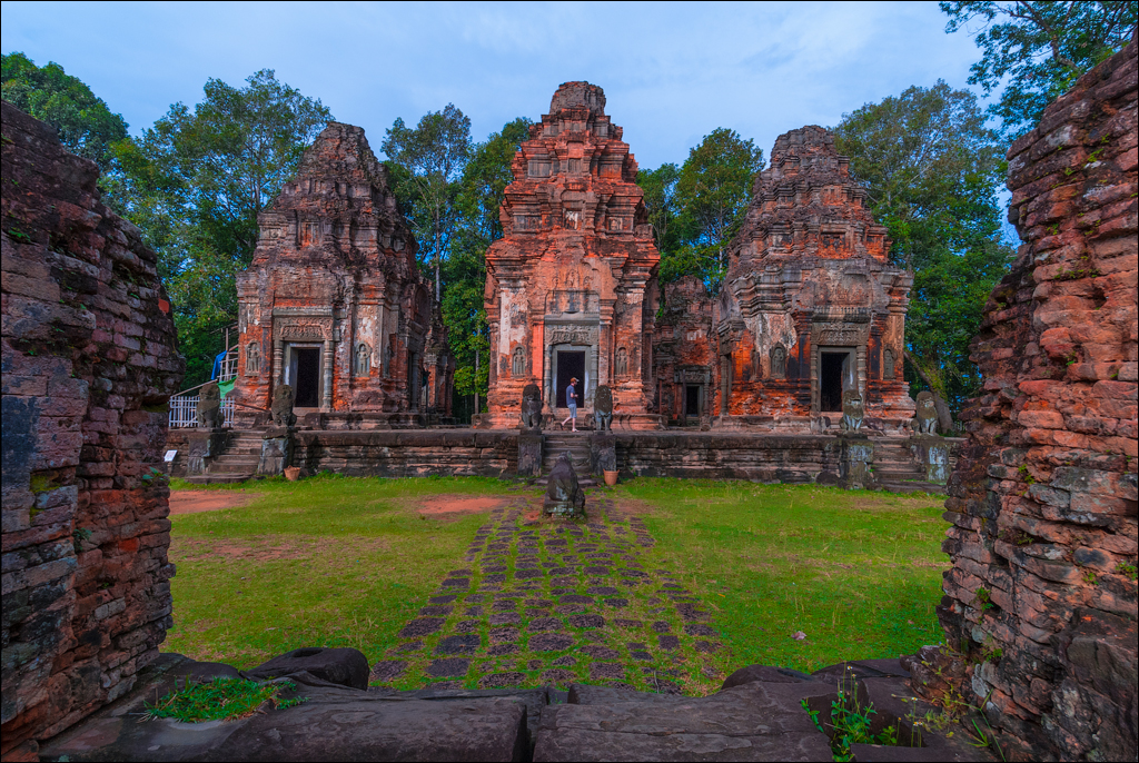 Roulous Prea Khan Nov209 026