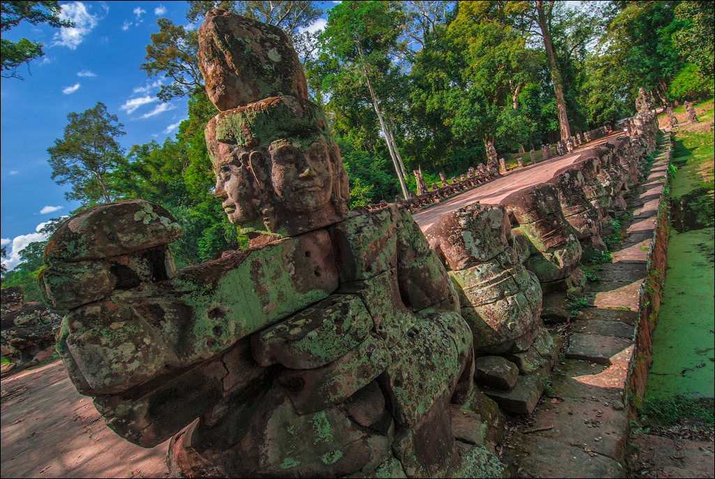 Roulous Prea Khan Nov209 046