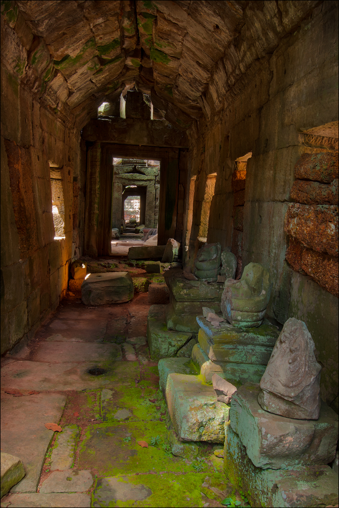 MinorTemples Appsaras Nov2009 020