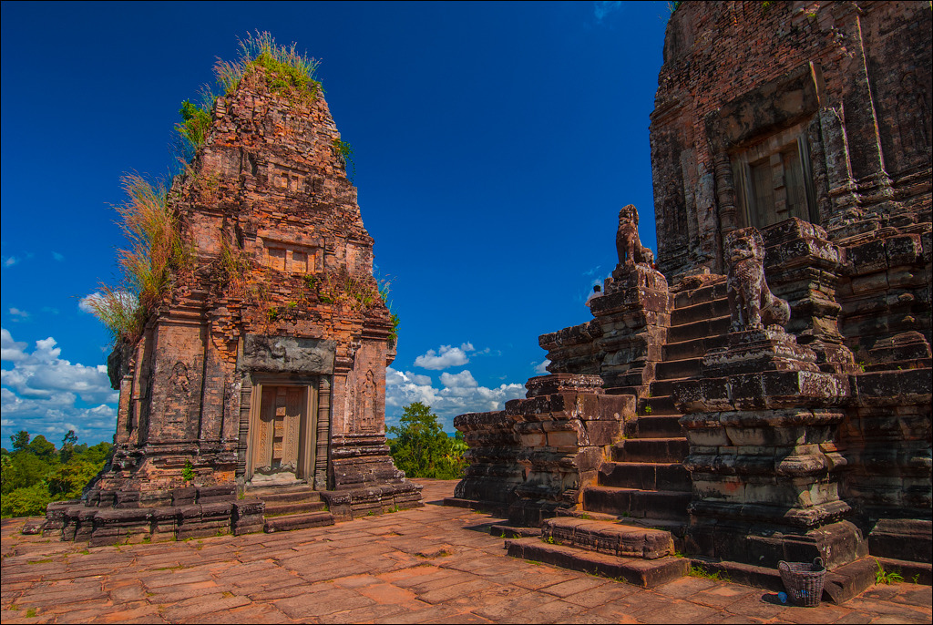 MinorTemples Appsaras Nov2009 034