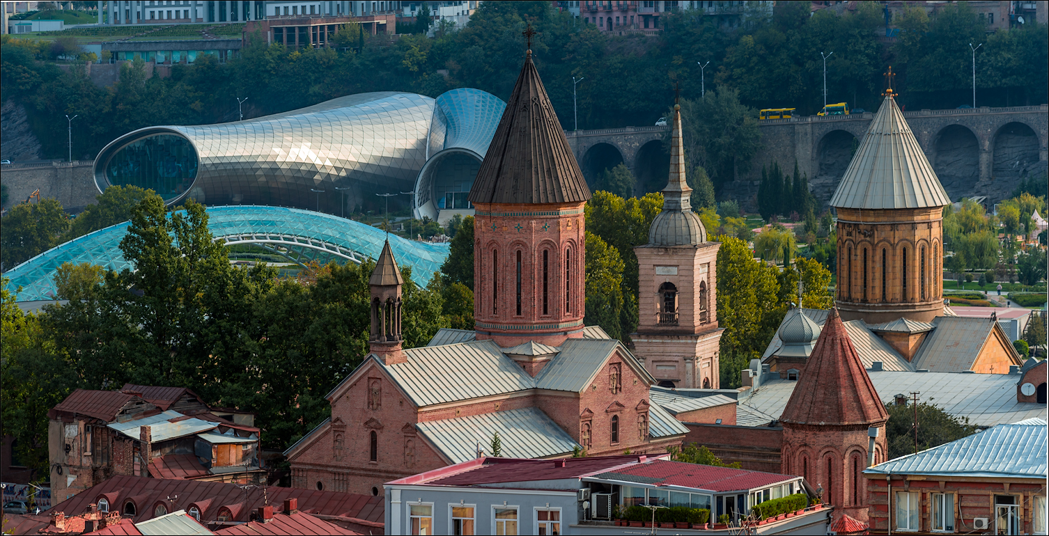 Georgia 161002080934907 Panorama