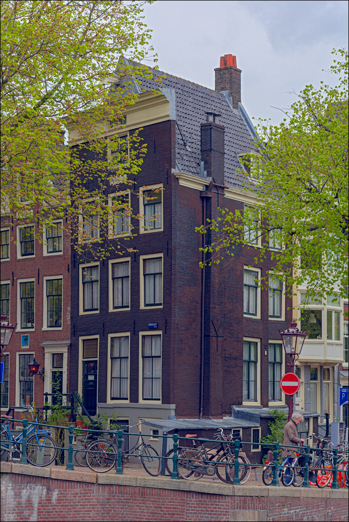 Amsterdam 20220428143