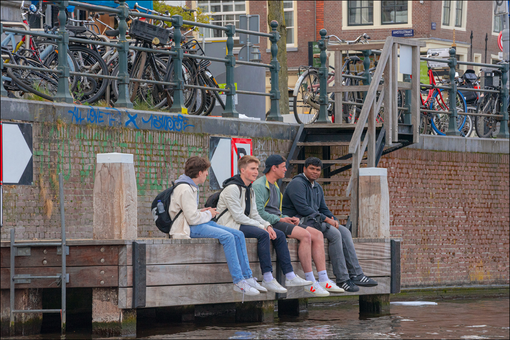 Amsterdam 20220428226